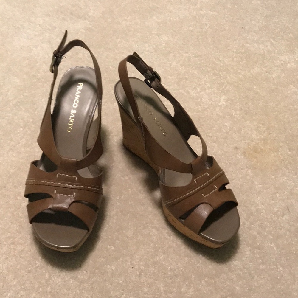 Brown wedges